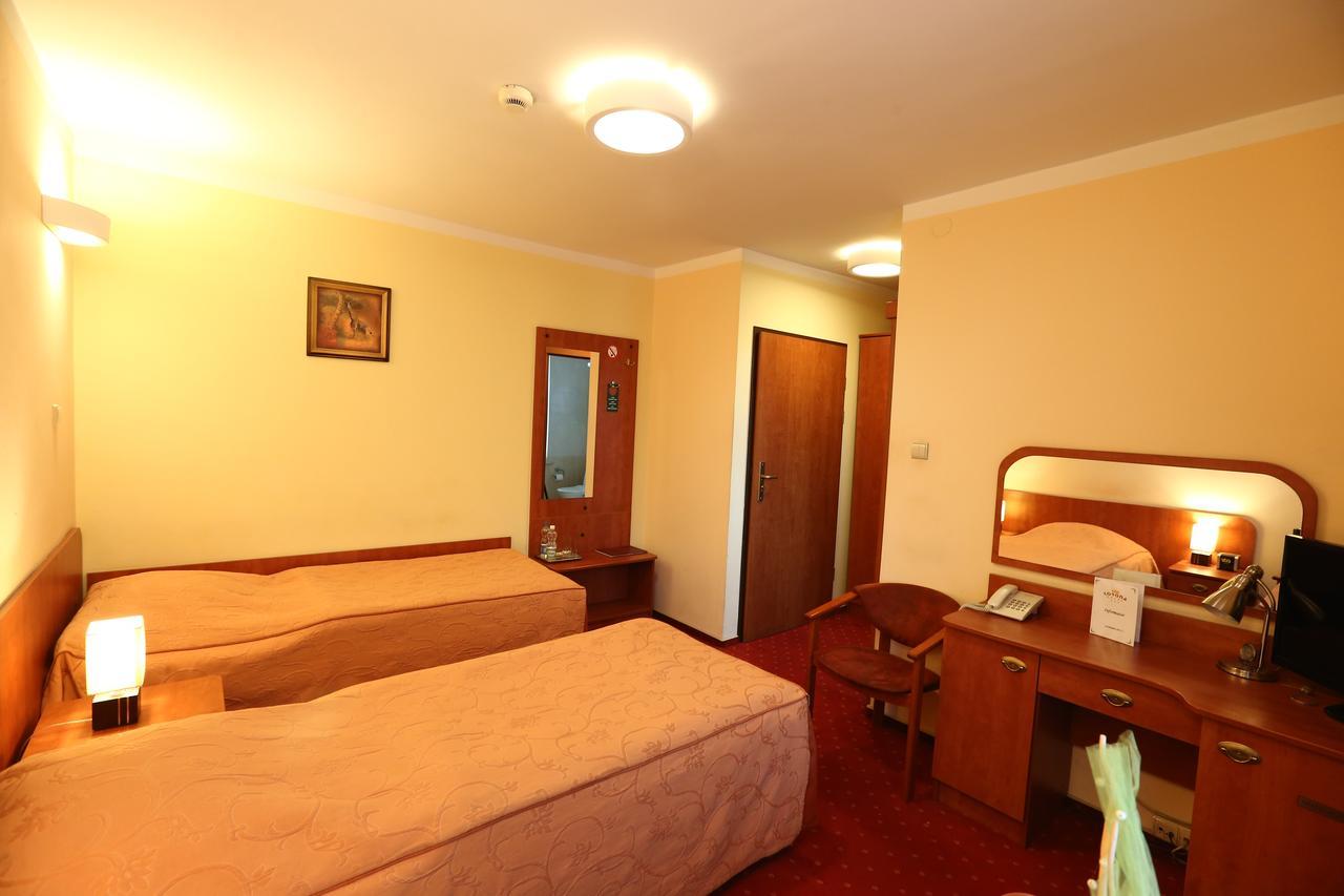 Korona 3*